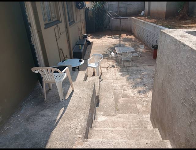 2 bed property to rent in GROSVENOR